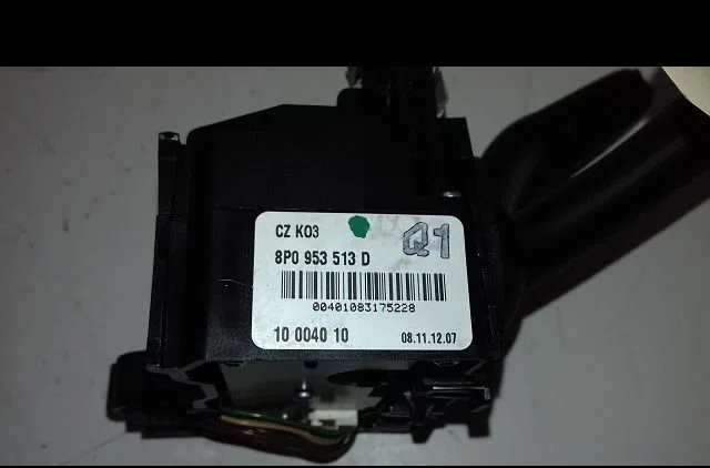 Commande eclairage Audi A3 (8P1) 2.0 tdi 16v (2003-2012) 3 portes occasion — photo 4