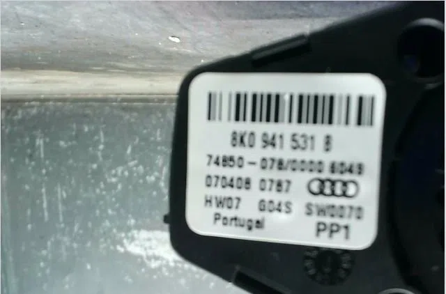Commande eclairage Audi A4 B8 Avant (8K5) 2.0 tdi (2008-2015) occasion — photo 3