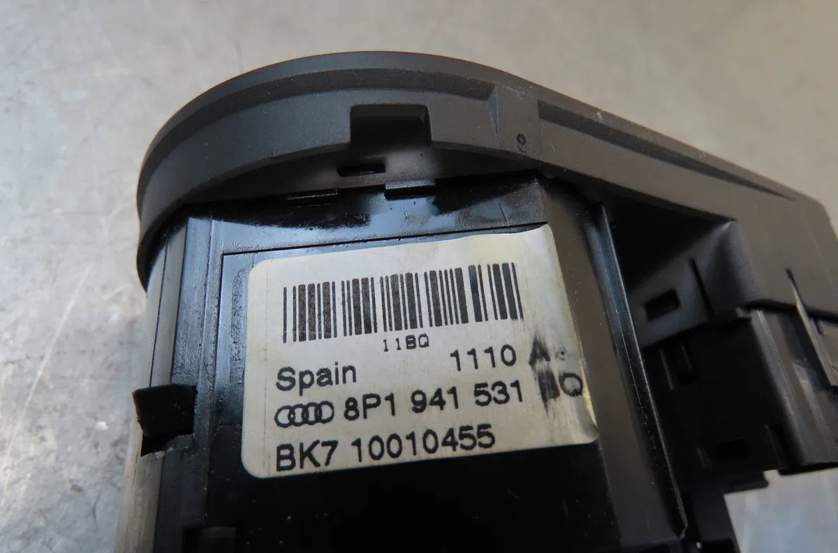 Commande eclairage Audi TT (8J3) 2.0 tfsi quattro (2010-2014) occasion — photo 4