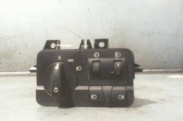 Commande eclairage B.M.W. SERIE 3 1999 occasion — photo 3