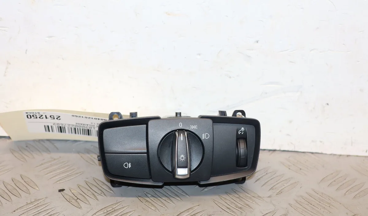 Commande eclairage Bmw 1 (F20) 116 i (2015-2019) occasion