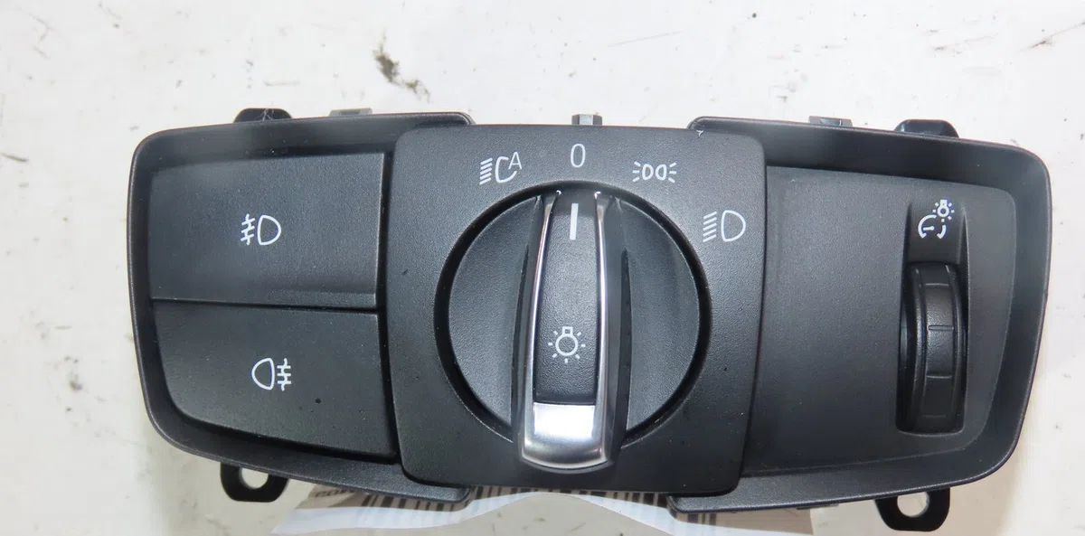 Commande eclairage Bmw 2 Coupé (F22, F87) 218 d (2014-2015) occasion — photo 4