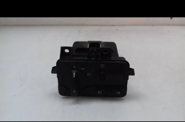 Commande eclairage Bmw 3 Compact (E46) 325 ti (2001-2004) occasion — photo 4