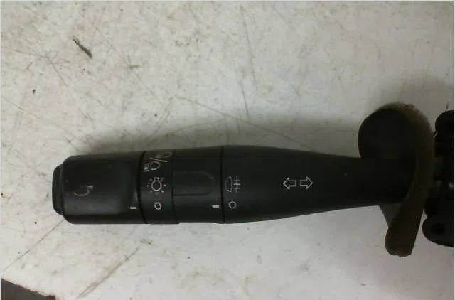 Commande eclairage CITROEN BERLINGO I Phase 1 09-1996--11-2002 2.0 HDi occasion — photo 2