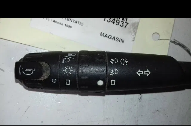 Commande eclairage Citroën ZX (N2) 1.4 i (1991-1997) 5 portes occasion — photo 2