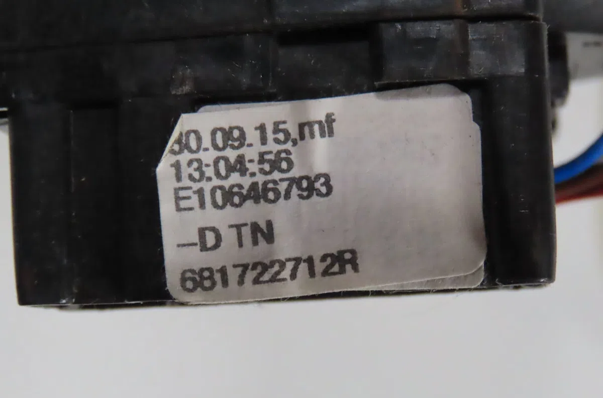 Commande eclairage Dacia SANDERO II Tce 90 (b8m1, b8ma) (2012) 5 portes occasion — photo 2