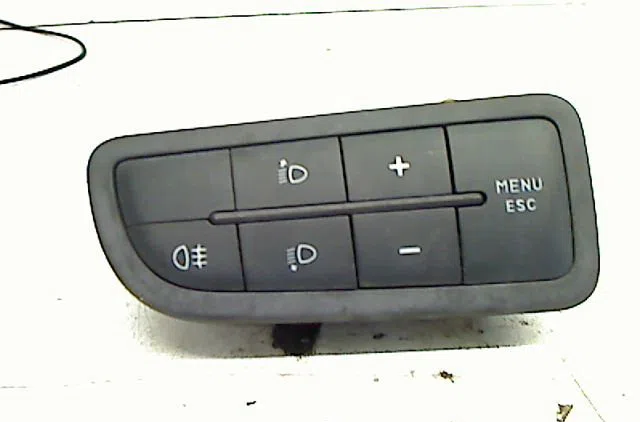 Commande eclairage FIAT PUNTO occasion — photo 3