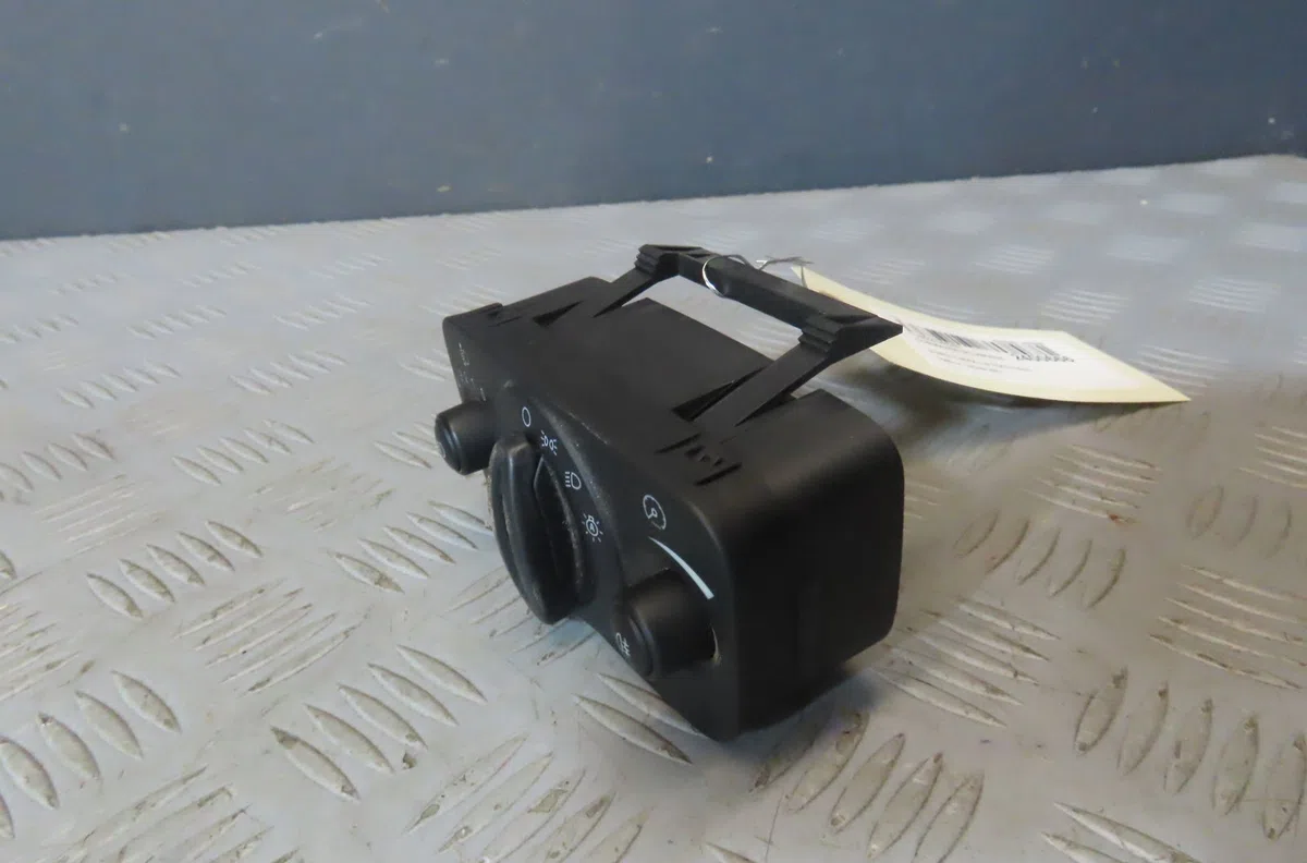 Commande eclairage FORD C-MAX 2011 occasion — photo 2