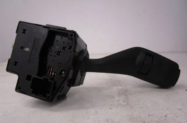 Commande eclairage FORD CMAX I  1.6 110ch occasion — photo 2