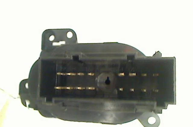 Commande eclairage Ford FUSION (JU_) 1.6 (2002-2009) occasion — photo 3