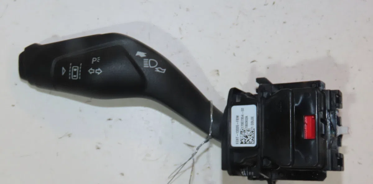 Commande eclairage FORD MUSTANG occasion — photo 4