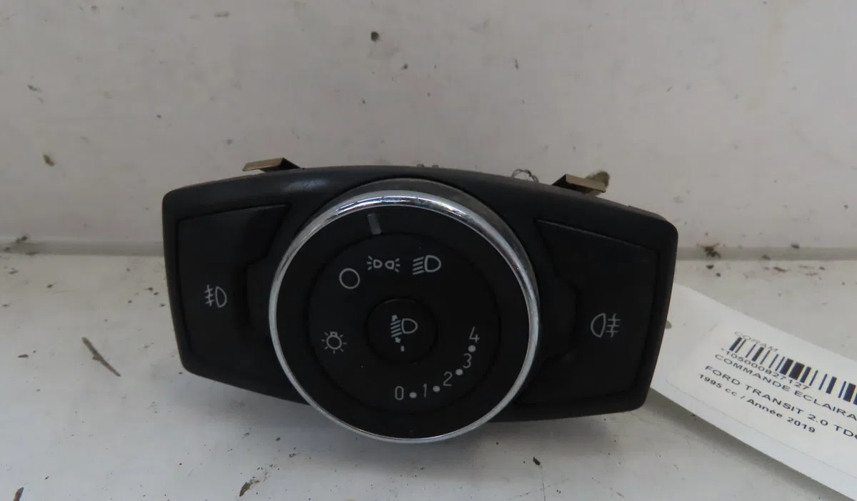 Commande eclairage FORD TRANSIT 2019 occasion — photo 3