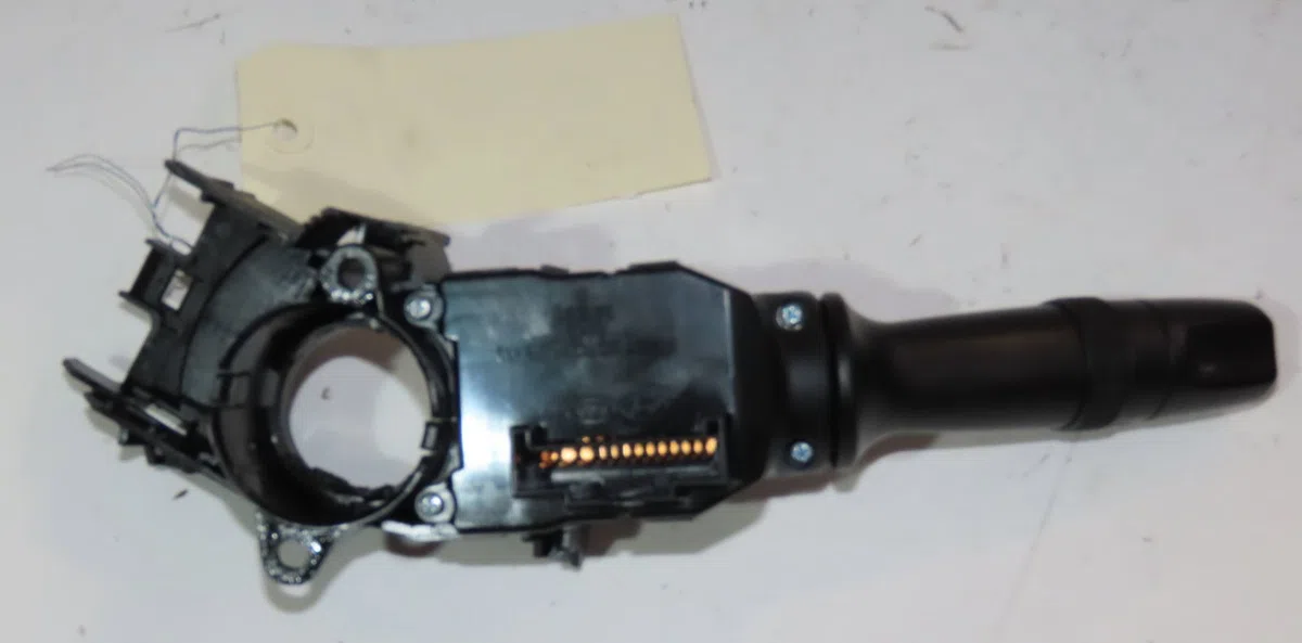 Commande eclairage Hyundai I20 I (PB, PBT) 1.2 (2008-2012) occasion — photo 2
