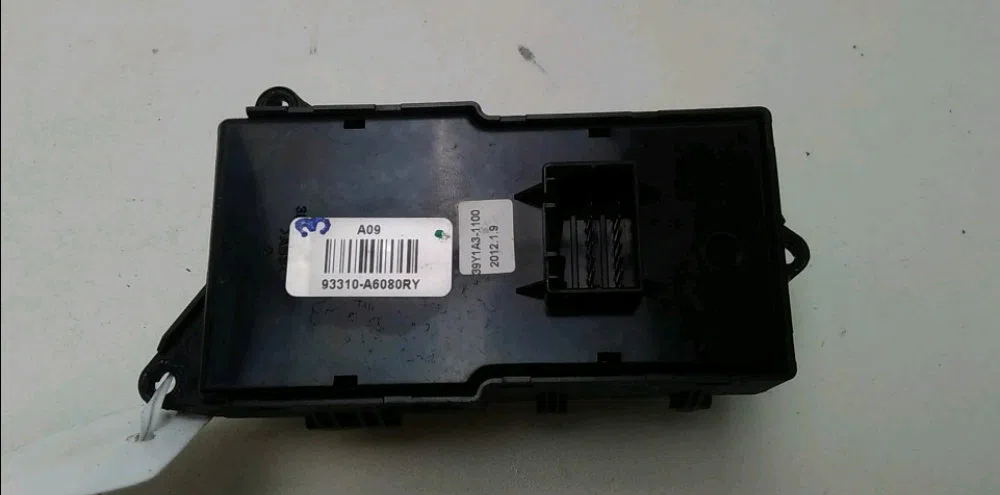 Commande eclairage Hyundai I30 (GD) 1.6 crdi (2011-2015) occasion — photo 2