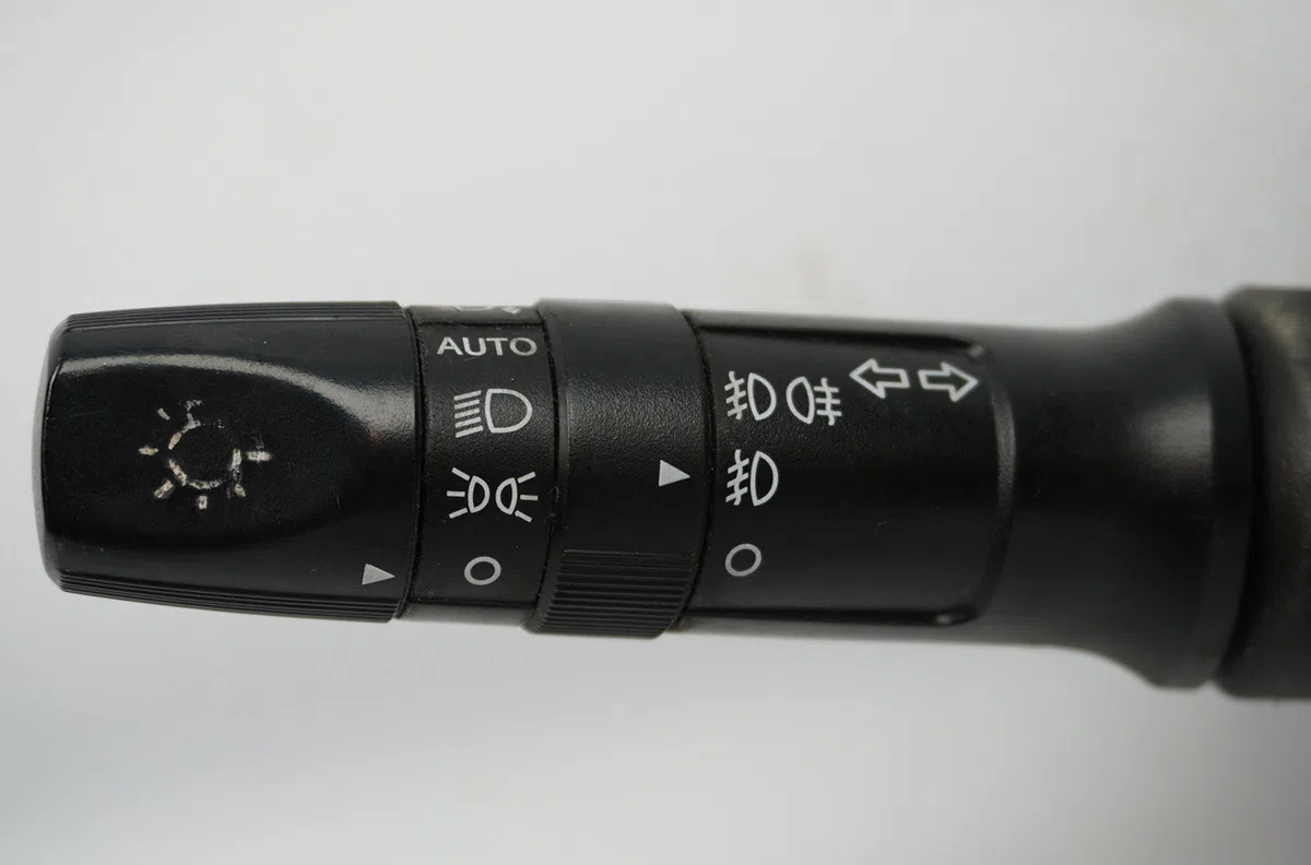 Commande eclairage Kia PICANTO II (TA) 1.0 (2011-2017) occasion