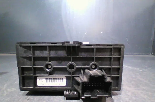 Commande eclairage Opel ANTARA A (L07) 2.0 cdti 4x4 (2006-2011) occasion — photo 2