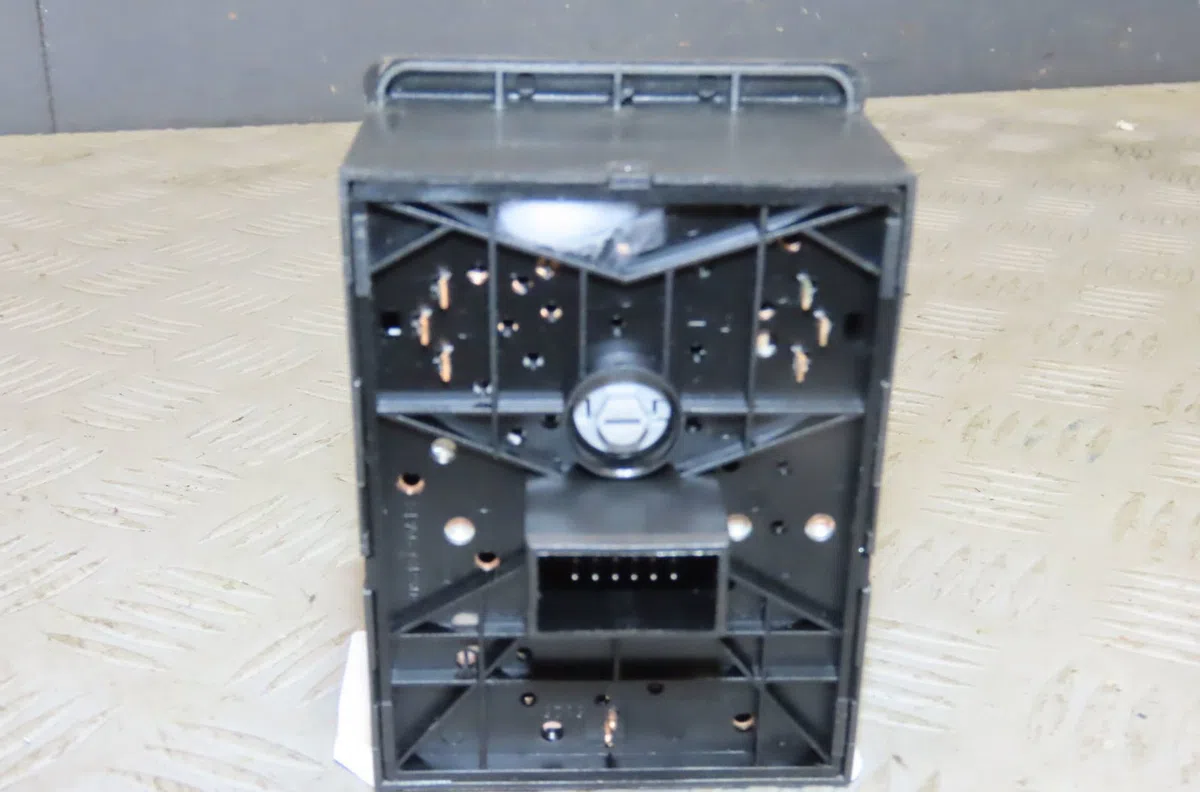 Commande eclairage Opel COMBO Tour 1.7 dti 16v (2001-2004) occasion — photo 2