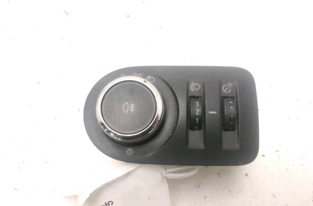 Commande eclairage Opel MERIVA B Monospace (S10) 1.6 cdti (75) (2014-2017) occasion — photo 3