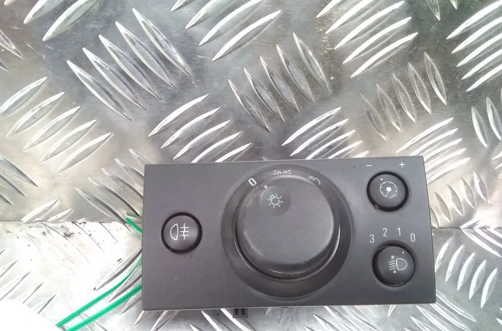 Commande eclairage OPEL MERIVA I 2005 occasion — photo 3