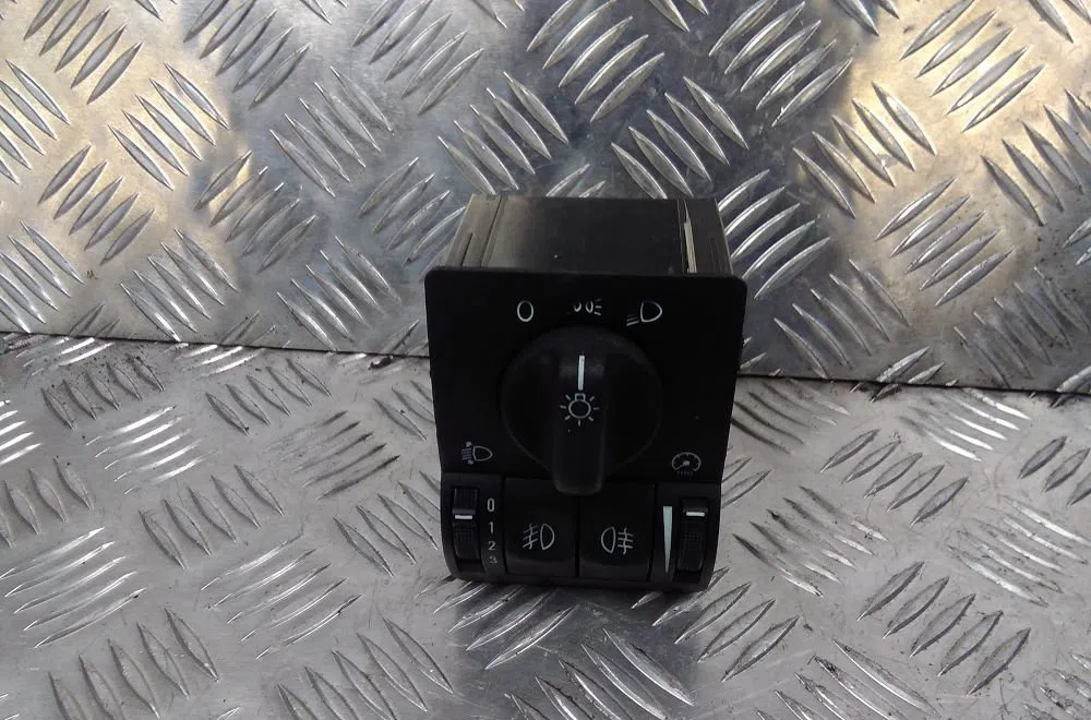 Commande eclairage Opel ZAFIRA A Monospace (T98) 2.0 dti 16v (f75) (2000-2005) 5 portes occasion — photo 3