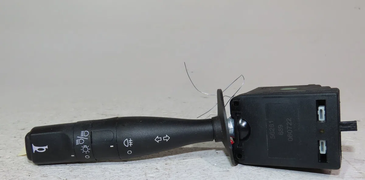 Commande eclairage Peugeot 206 3-5 portes (2A-C) 1.4 i (1998-2012) 3 portes occasion — photo 3