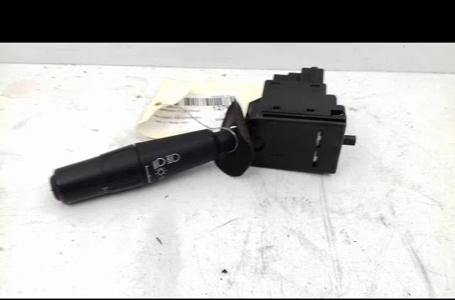 Commande eclairage Peugeot 306 3-5 portes (7A, 7C, N3, N5) 1.4 (1993-2001) 5 portes occasion — photo 2