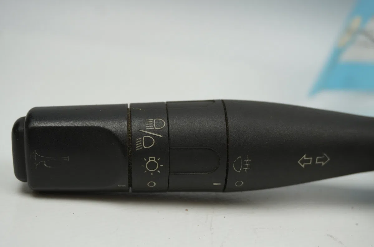 Commande eclairage PEUGEOT 406  1.8 occasion