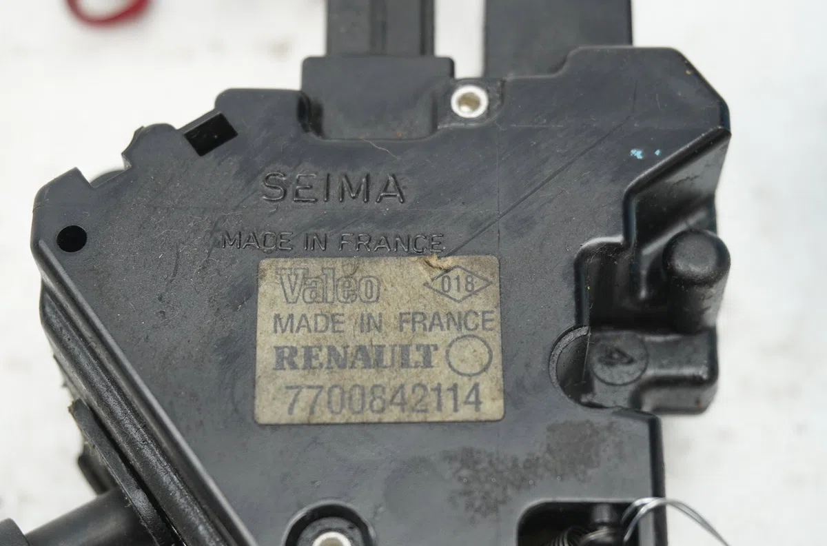 Commande eclairage Renault CLIO I (B-C57_, 5-357_) 1.2 (5-357y, 5-357k) (1996-1998) occasion — photo 2
