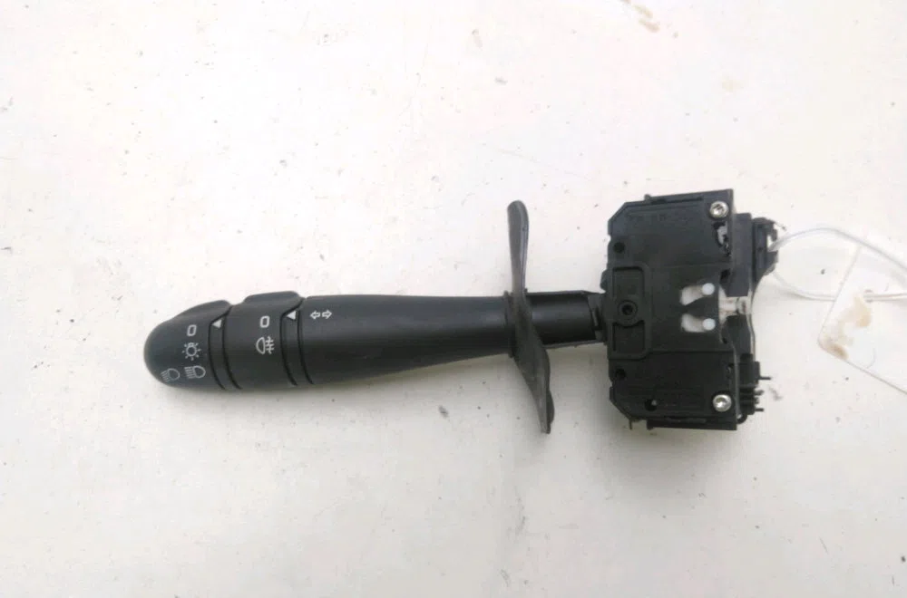 Commande eclairage Renault CLIO II (BB_, CB_) 1.2 lpg (1998-2009) occasion — photo 3