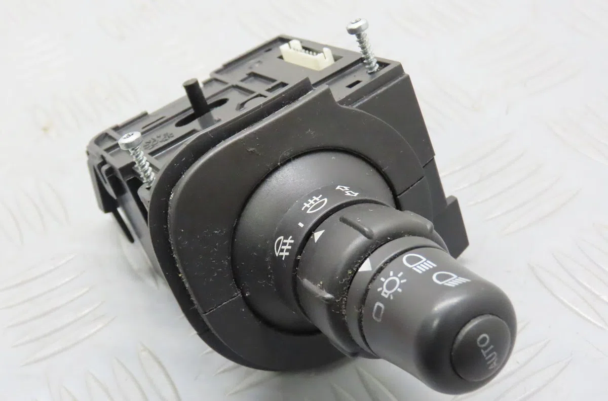 Commande eclairage Renault GRAND SCÉNIC II (JM0-1_) 1.9 dci (jm0g, jm12, jm1g, jm2c) (2004-2006) occasion — photo 3