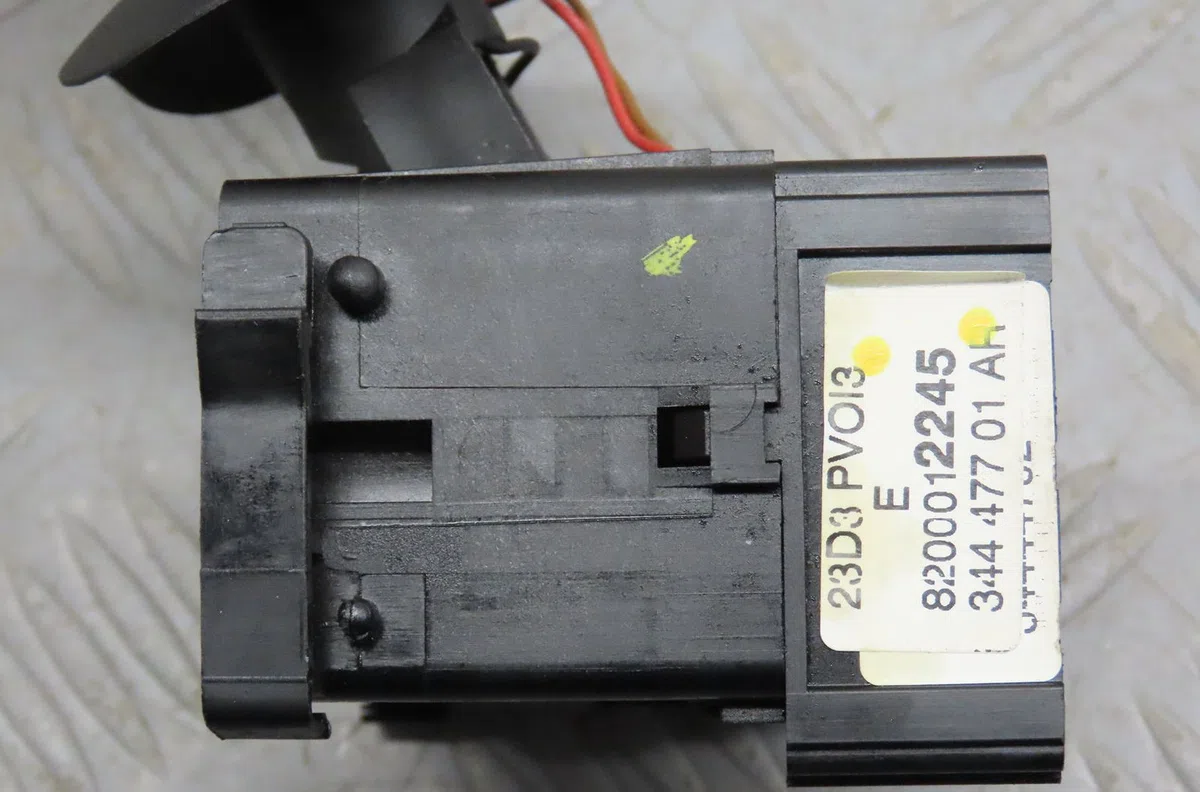 Commande eclairage Renault LAGUNA II (BG0-1_) 1.8 16v (bg06, bg0j, bg0m) (2001-2007) 5 portes occasion — photo 4