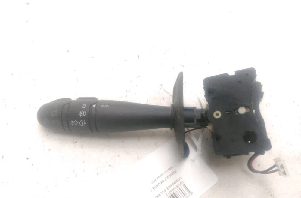 Commande eclairage Renault MEGANE I Cabriolet (EA0-1_) 1.6 16v (ea04, ea0b, ea11, ea1j) (1999-2003) occasion — photo 4