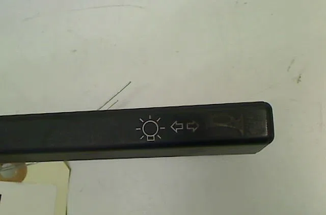 Commande eclairage RENAULT R25 occasion — photo 2