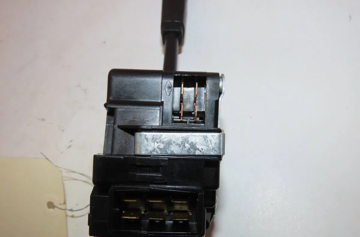 Commande eclairage Renault SUPER 5 (B-C40_) 1.4 cat (b-c-407) (1985-1996) occasion — photo 2