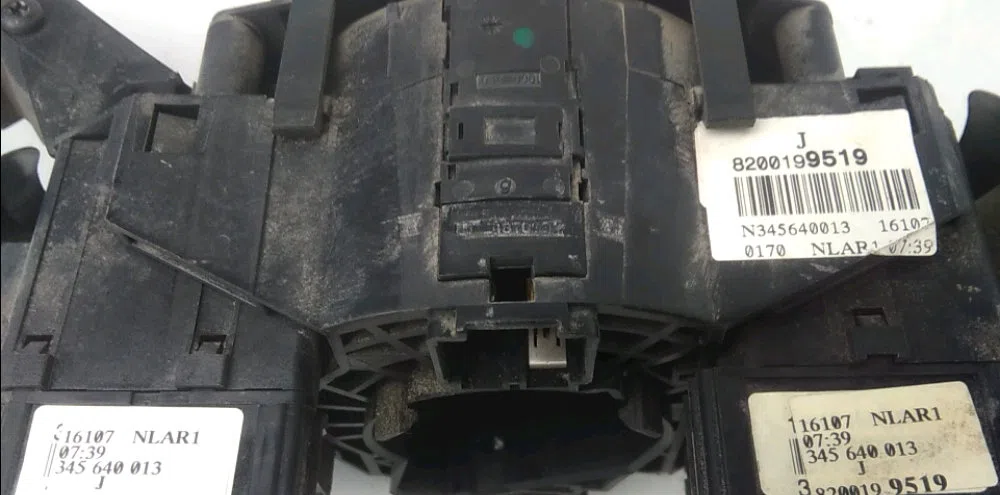 Commande eclairage Renault trucks MASCOTT Camion plate-forme-Châssis 120.65 (a00500007) (2004-2010) occasion — photo 2