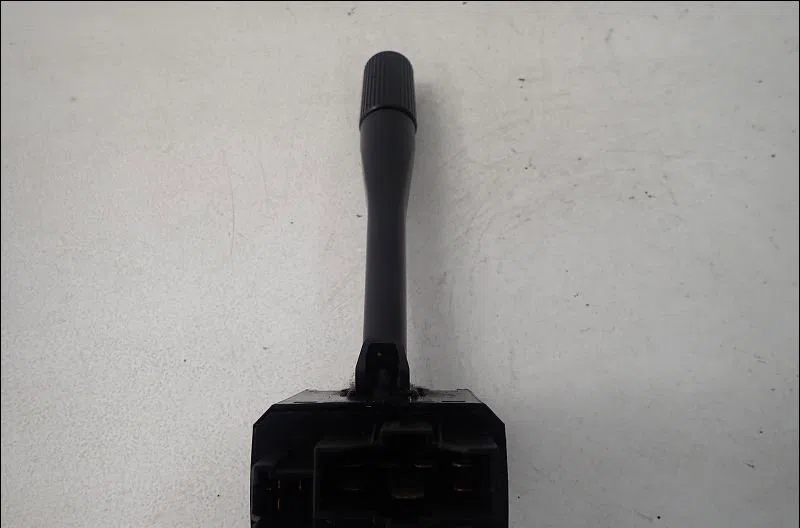 Commande eclairage ROVER 100 occasion — photo 2