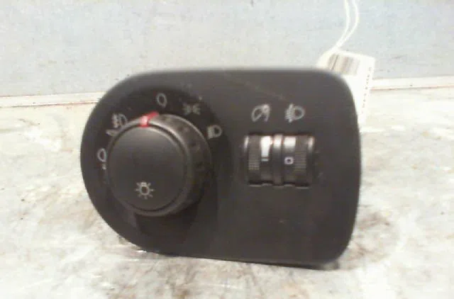 Commande eclairage SEAT LEON 2007 occasion — photo 3