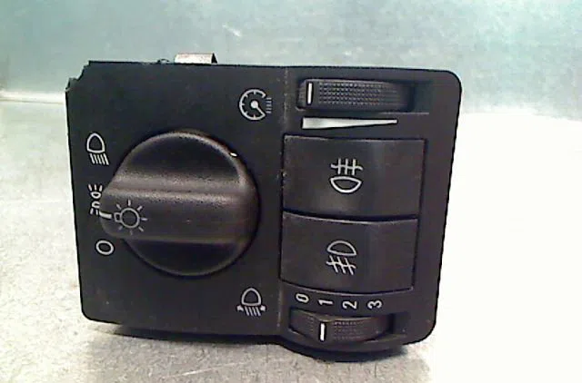 Commande eclairage SUZUKI IGNIS 2007 occasion — photo 3
