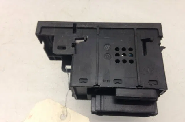 Commande eclairage Volkswagen GOLF III (1H1) 1.6 (1992-1997) occasion — photo 2