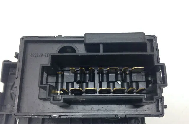 Commande eclairage Volkswagen GOLF III (1H1) 1.6 (1992-1997) occasion — photo 3