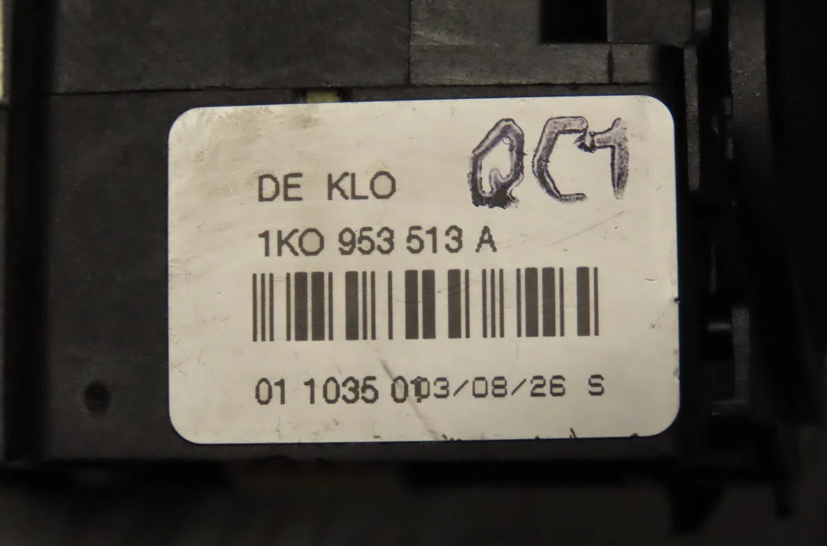 Commande eclairage Volkswagen GOLF V (1K1) 2.0 tdi 16v (2003-2008) occasion — photo 4