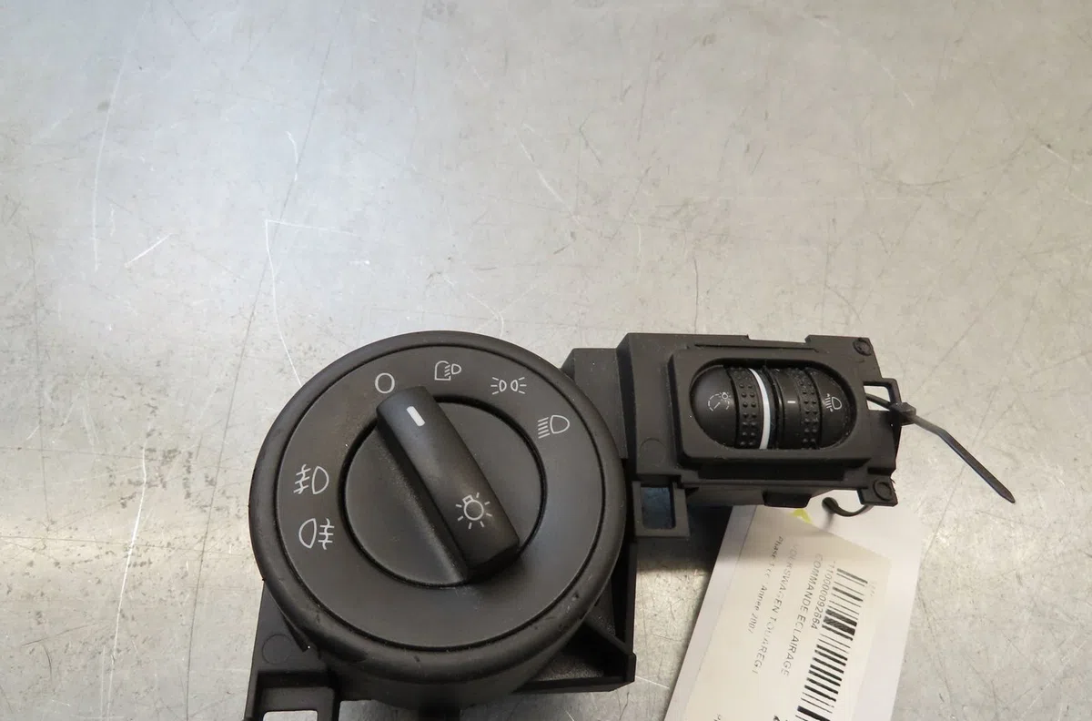 Commande eclairage VOLKSWAGEN TOUAREG occasion — photo 4
