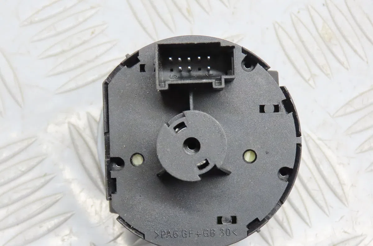 Commande eclairage Volkswagen TOURAN (1T1, 1T2) 1.9 tdi (2003-2004) 5 portes occasion — photo 2