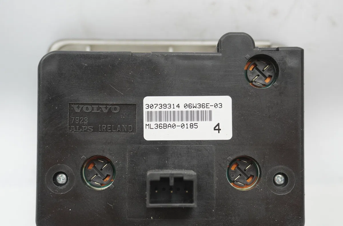 Commande eclairage Volvo S60 I (384) 2.4 d (2001-2010) occasion — photo 2
