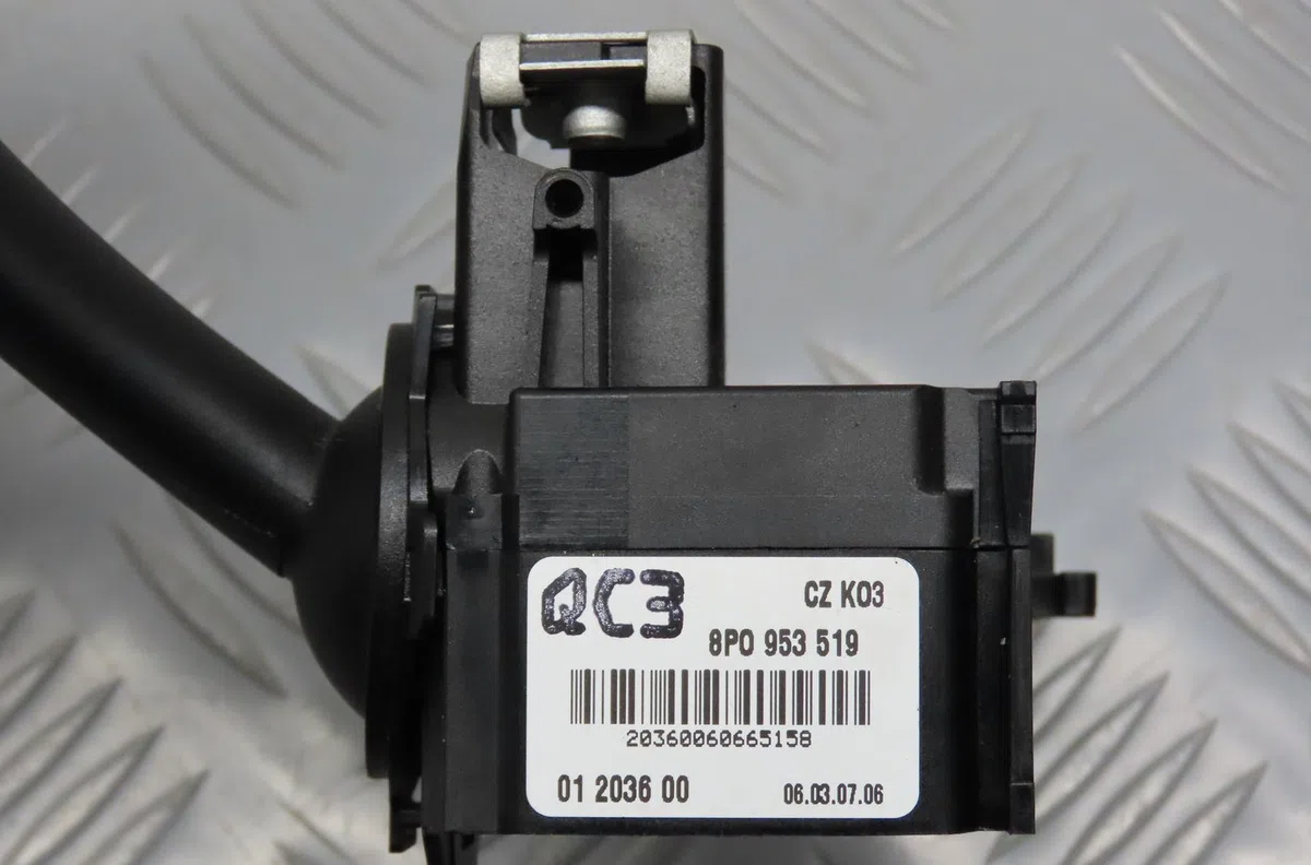 Commande essuie glace AUDI A3 II 2006 occasion — photo 3