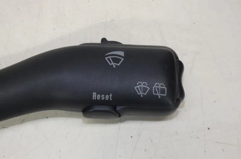 Commande essuie glace AUDI A6 2 AVANT PHASE 2 BREAK occasion — photo 3