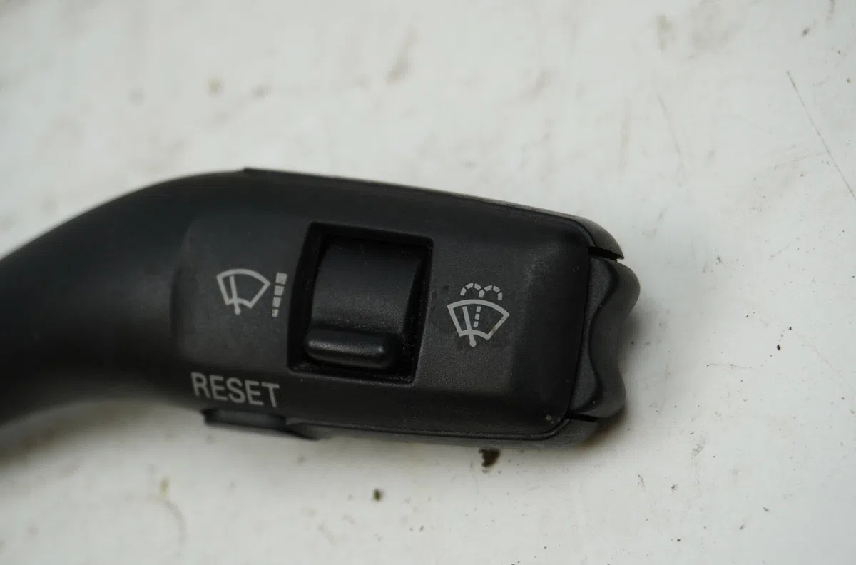 Commande essuie glace Audi TT (8J3) 2.0 tfsi (2006-2010) occasion