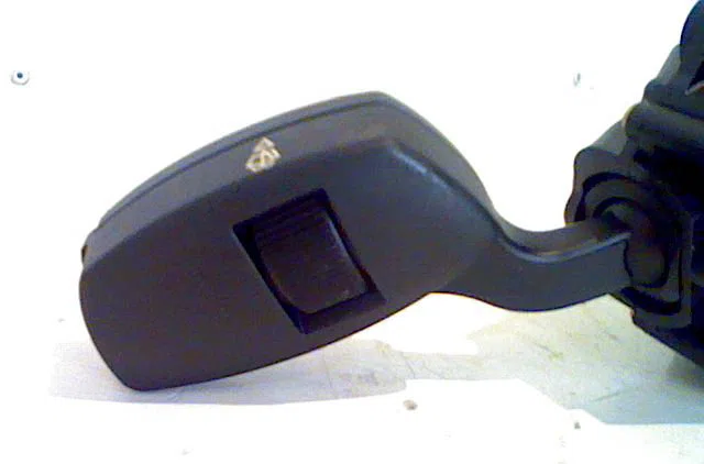 Commande essuie glace B.M.W. SERIE 5 IV 2005 occasion — photo 2