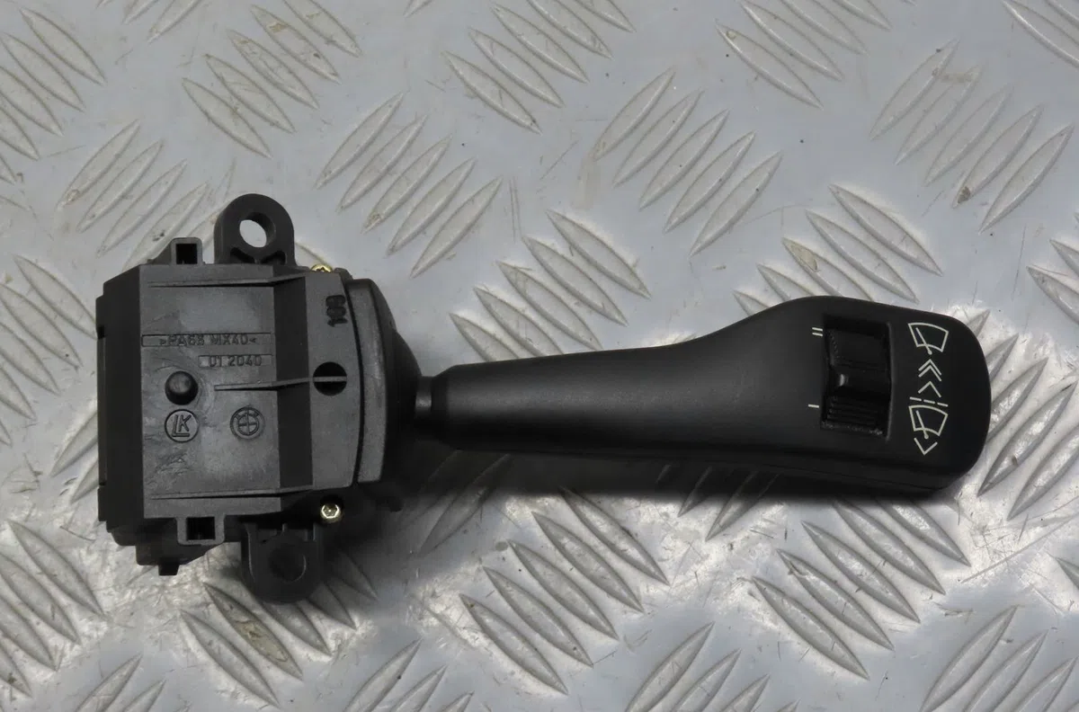 Commande essuie glace Bmw 3 (E46) 316 i (1998-2002) occasion — photo 4