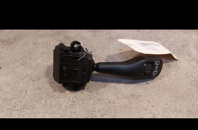 Commande essuie glace Bmw 3 (E46) 320 d (1998-2001) occasion — photo 4